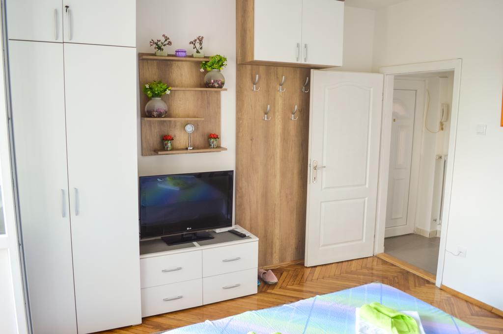 נובי סאד Apartment Riverside Gem מראה חיצוני תמונה